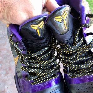 Kobe 5 Lakers Away Colorway